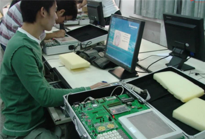 大學(xué)生就業(yè)趨勢(shì) 教育與建筑受青睞，信息傳輸業(yè)前景廣闊